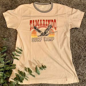 American Eagle | Graphic T-Shirt | EUC
